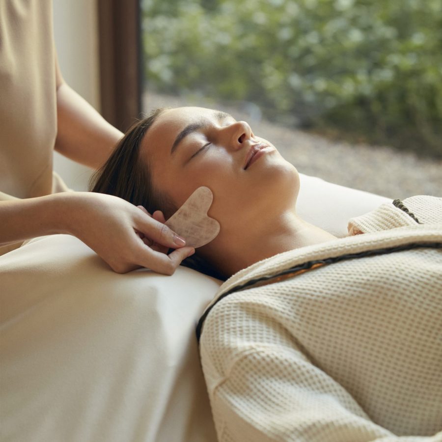 Rose Crystal Lymphatic Facial